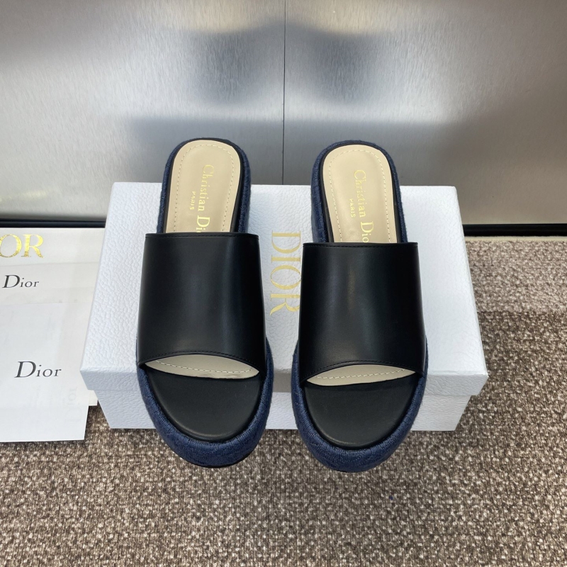 chr1st1an D10r slippers